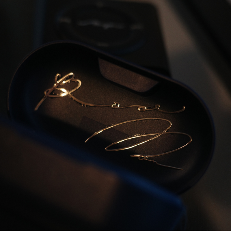 RoseMances x AUVI (Studio-Talk + Pillow) Signature Limited Edition